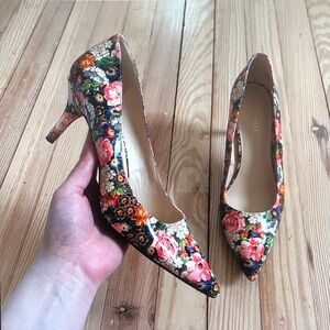 Nine West Floral Pointed-Toe Stiletto Heels in Black with Pink and Orange Roses